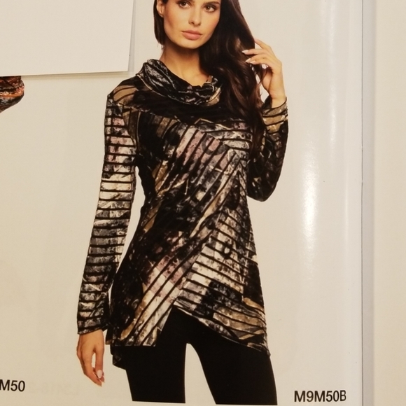 Tunic - Picture 2 of 2